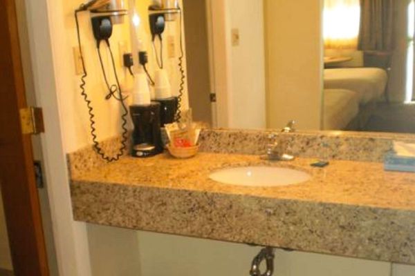 MAGNUSON HOTEL PARK VUE (Ely)